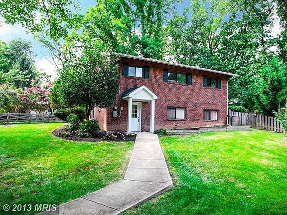 3rd image of 7012 Ted Dr