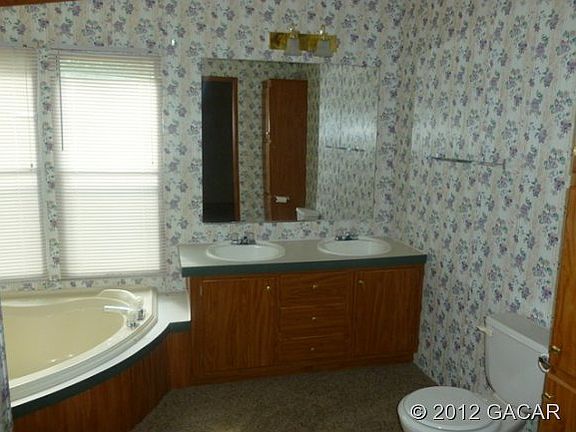 5th image of 3222 NE 142nd Ln