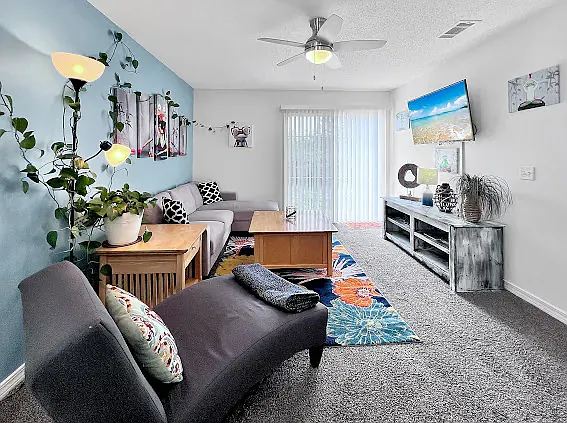 7650 Chablis Cir — Photo 8