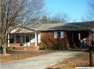 2204 Cleveland Ave SW, Decatur, AL 35601