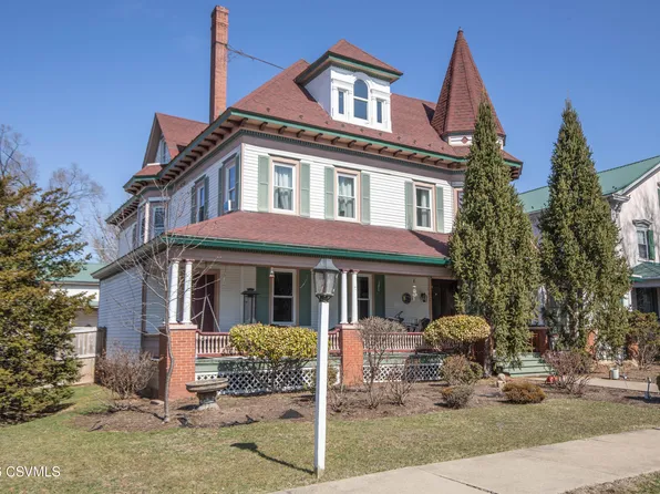 321 Market St, New Berlin, PA 17855