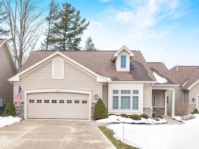 1880 Bradford Pointe Ln, Akron, OH, 44313