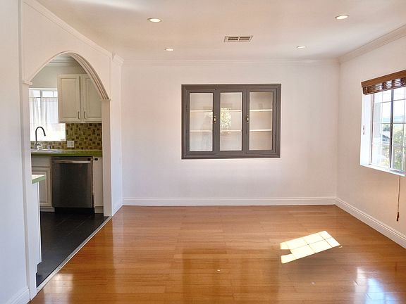 5th image of 1616 N Avenue 56