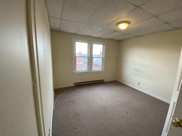 7 N Conococheague St