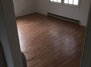 15908 Gary Ave, Chester, VA 23831