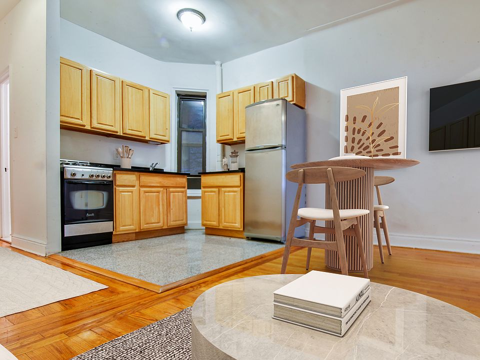 1st image of 210 E 38th St APT 2C