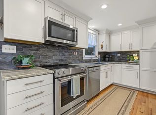 16 Sunset Drive, Atkinson, NH 03811