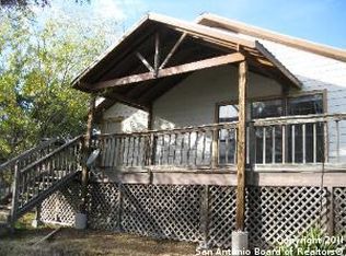 899 New Northrup Rd, Pipe Creek, TX 78063