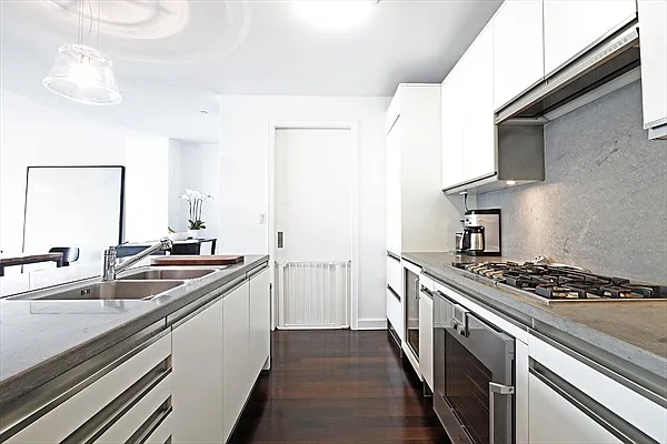 Sold by Citi Habitats | media 3