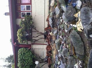 7544 12th Ave NE, Seattle, WA 98115