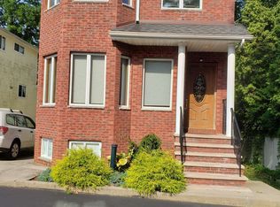 70 Bayview Ave #A, Staten Island, NY 10309