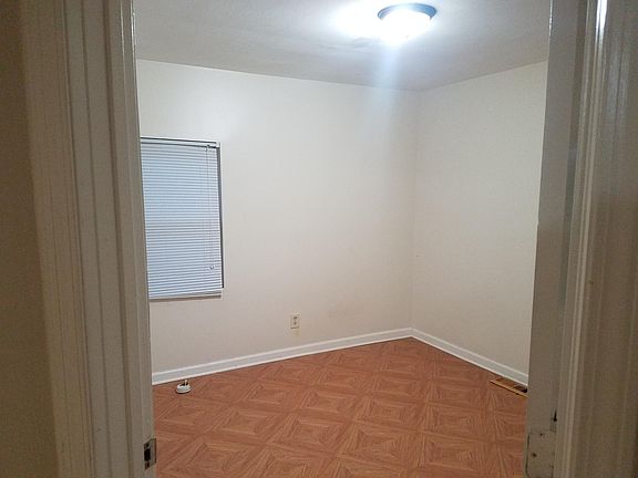 5th image of 12191 Cardwell St