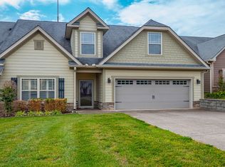 104 W Lake Villa Blvd, Dickson, TN 37055