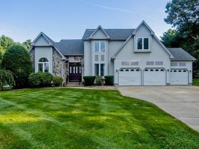 2 Cody Ln, Southwick, MA, 01077
