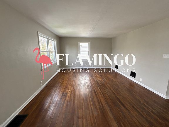 2nd image of 2310 Emerson Ave #B