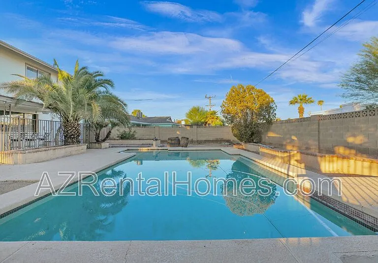 966 E La Jolla Dr — Photo 32