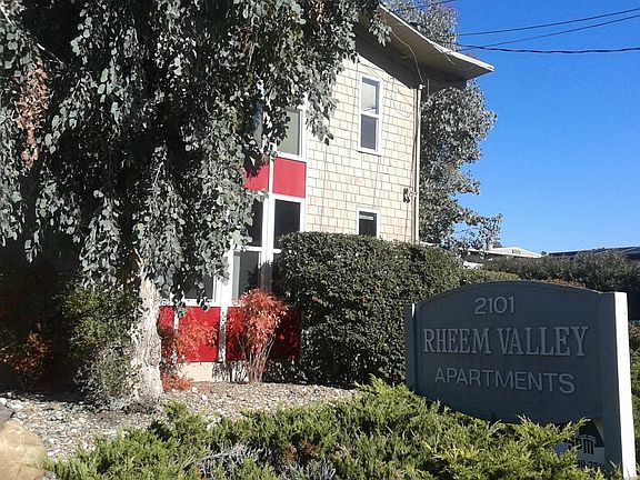 2nd image of 2101 Donald Dr #8