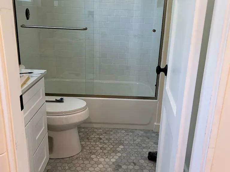 256 N Alvarado St — Photo 6
