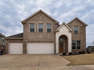 422 Fairland Dr, Wylie, TX 75098