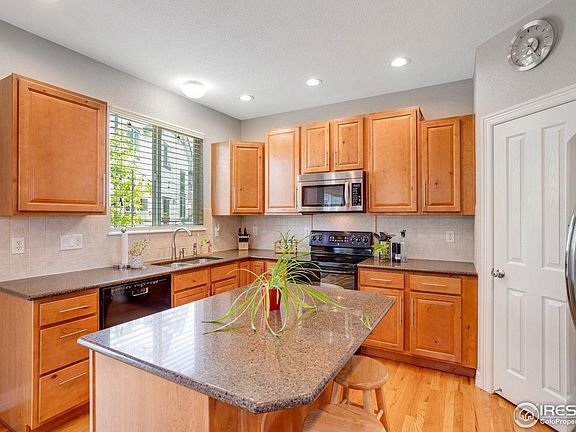 4th image of 3007 Sedgwick Ct