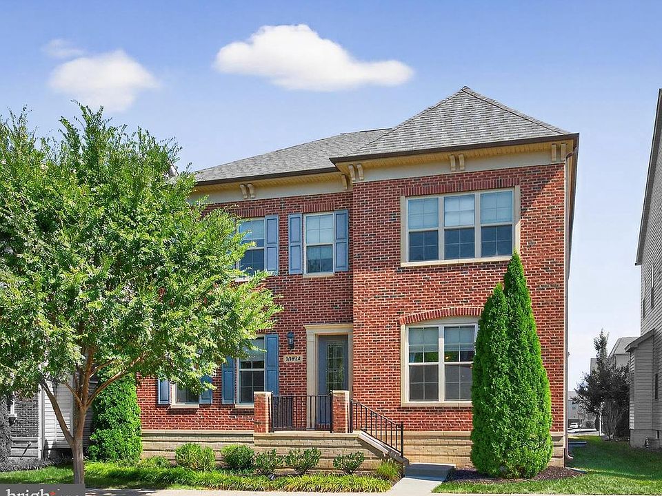 1st image of 20624 Holyoke Dr