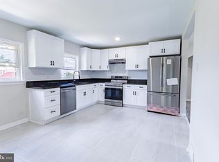 Elliot 1714 Ave, Bethlehem, PA 18018