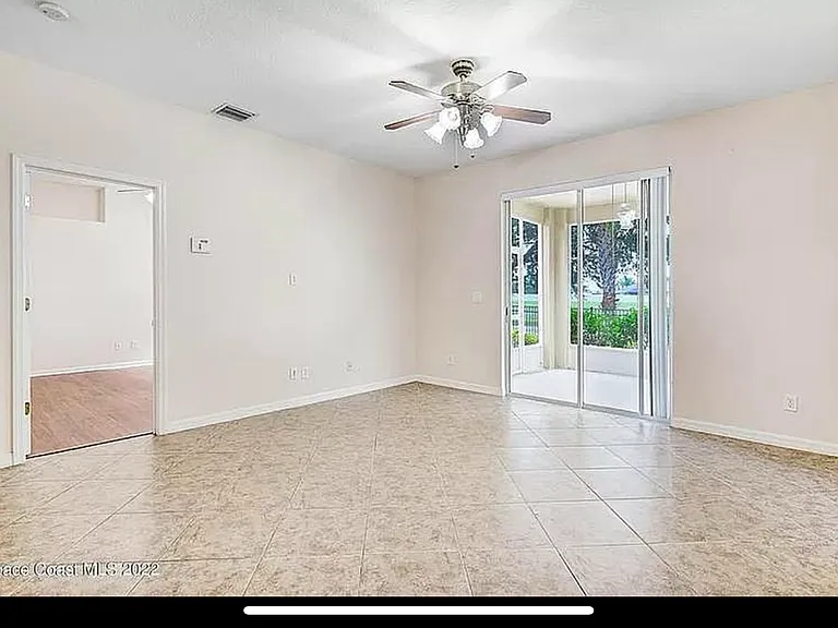 6047 Indigo Crossing Dr — Photo 11