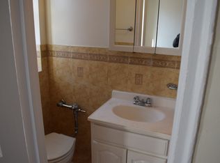 201 Crown St APT 4C, Brooklyn, NY 11225