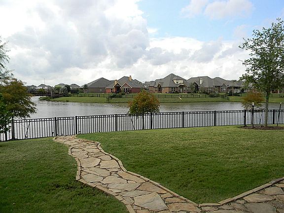 4th image of 2130 Cobblerstone Ct