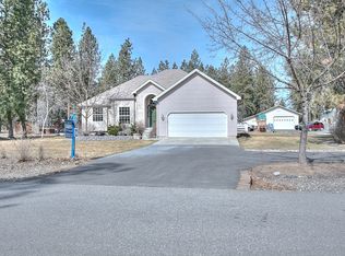 16817 N Dean Rd, Nine Mile Falls, WA 99026