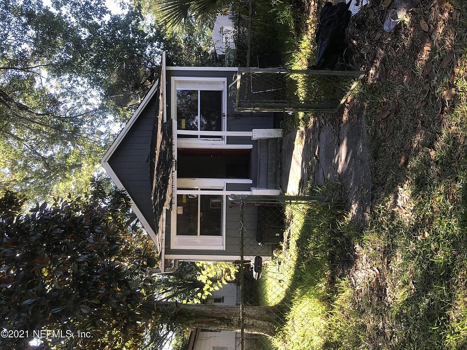 1st image of 1654 W 25th St