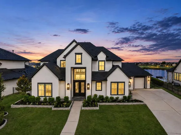 11007 Laguna Mesa Dr, Cypress, TX 77433