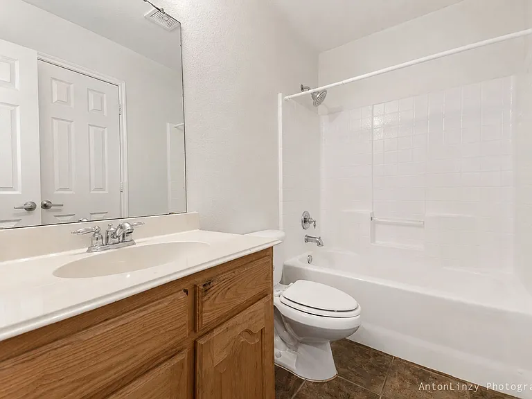 701 Orchid Blvd — Photo 13