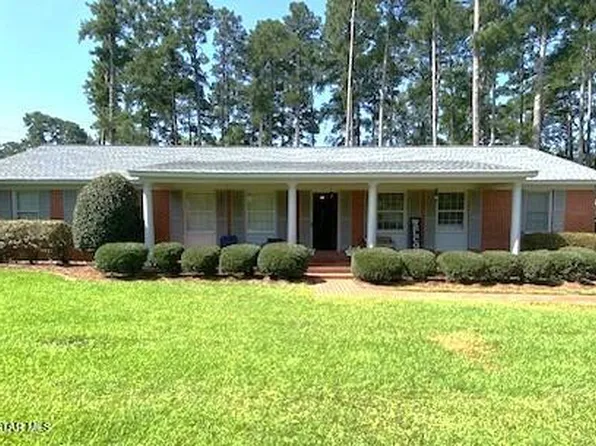 361 Ackerman St, Louisville, MS 39339