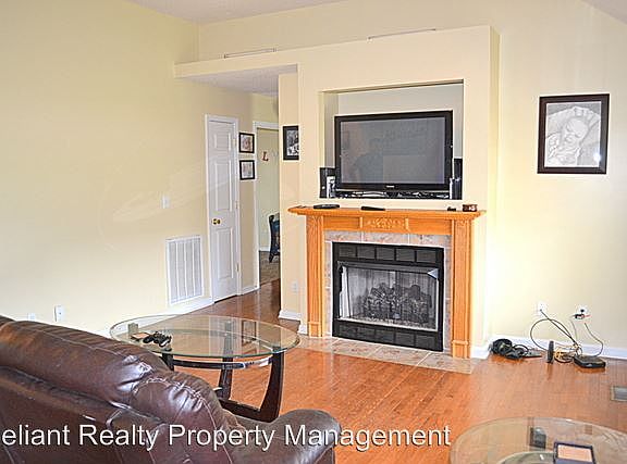 3rd image of 249 Amber Ct