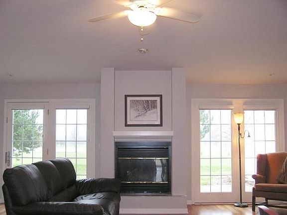 3rd image of 1503 River Pines Dr