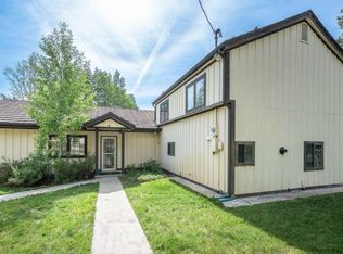 319 Mountain View Dr, Grand Lake, CO 80447