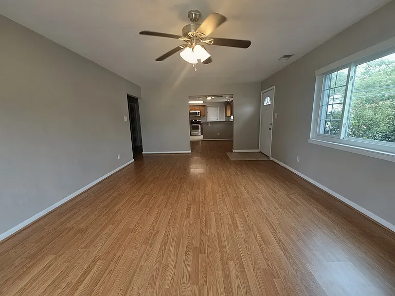 312 Appian Ave — Photo 18
