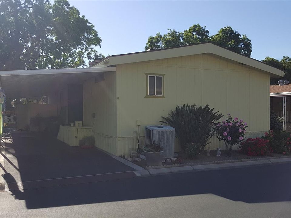 1st image of 2706 W Ashlan Ave Spc 207