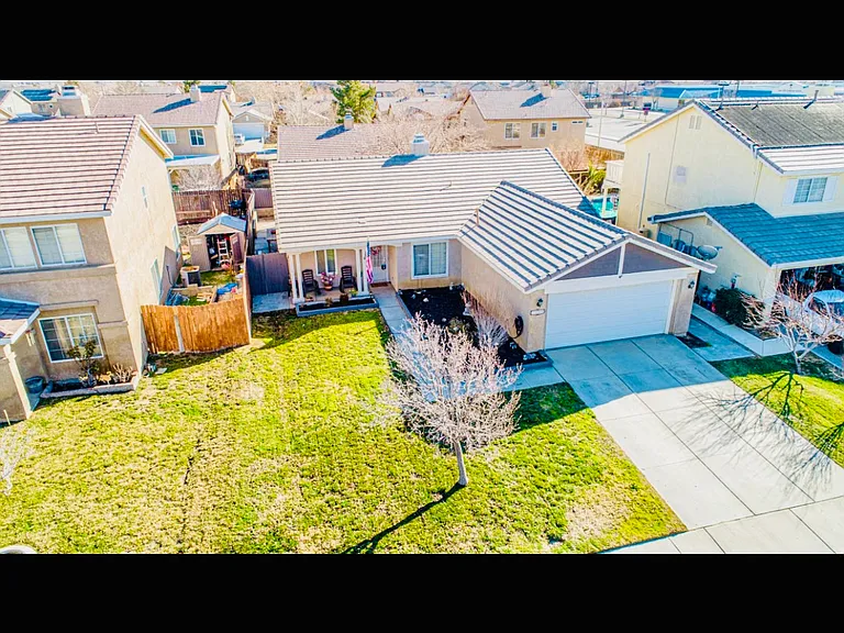2108 Knollwood Ct — Photo 25