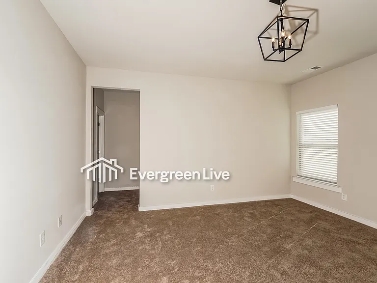 95 Wolf Ln — Photo 9