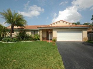6240 Sedgewyck Cir W, Davie, FL 33331