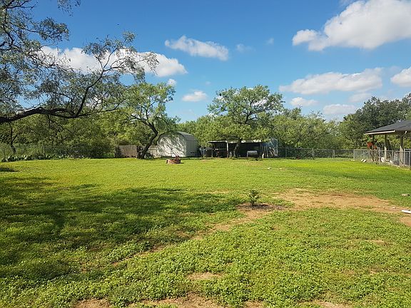 3rd image of 6385 Old Highway 380