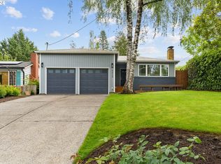 5424 SW Dolph Dr, Portland, OR 97219