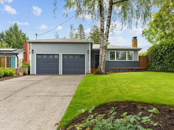 5424 SW Dolph Dr, Portland, OR 97219