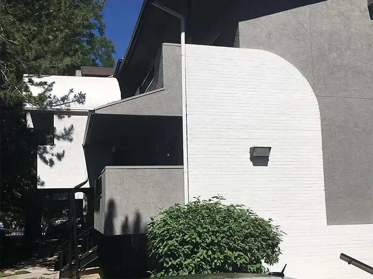 Eastbrook — Photo 2