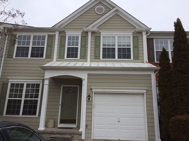 1st image of 2908 Commonwealth Cir