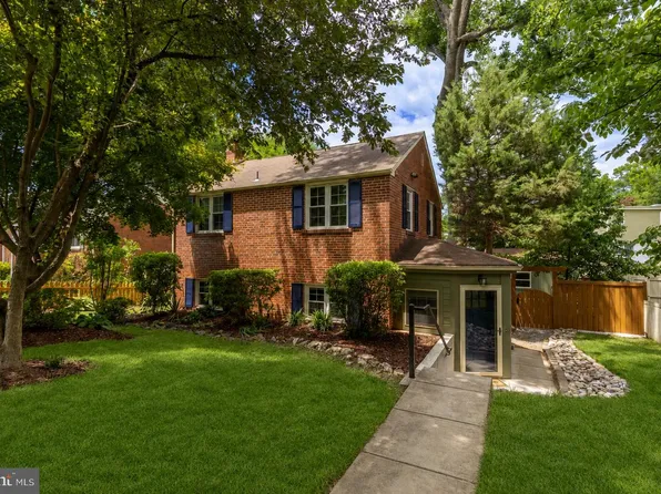 1607 Ballard St, Silver Spring, MD 20910