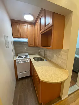 Rented by Addison Property Group | media 6