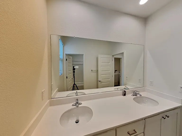 5220 Julia Berger Cir — Photo 15